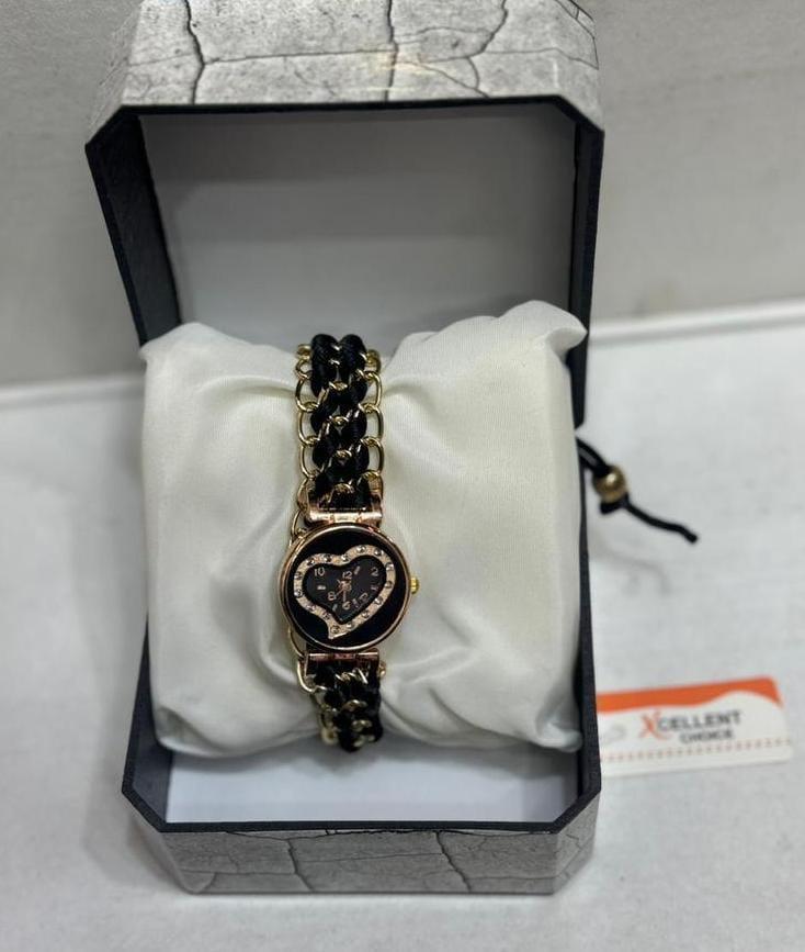 Women's Classic Analogue Bracelet Watch Cheap Store🌟